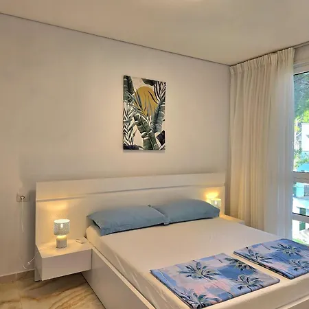 Appartamento In Gjiri Lalzit Near Sandy Plazhi San Pietro