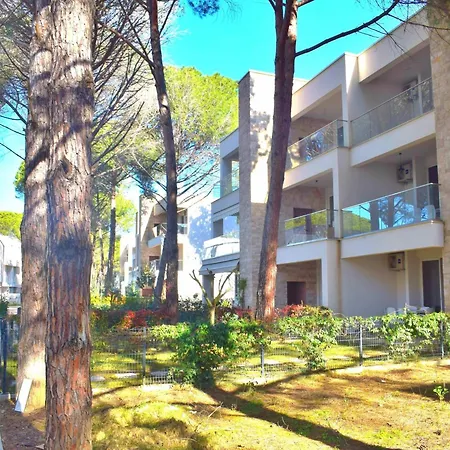 Appartamento In Gjiri Lalzit Near Sandy Plazhi San Pietro